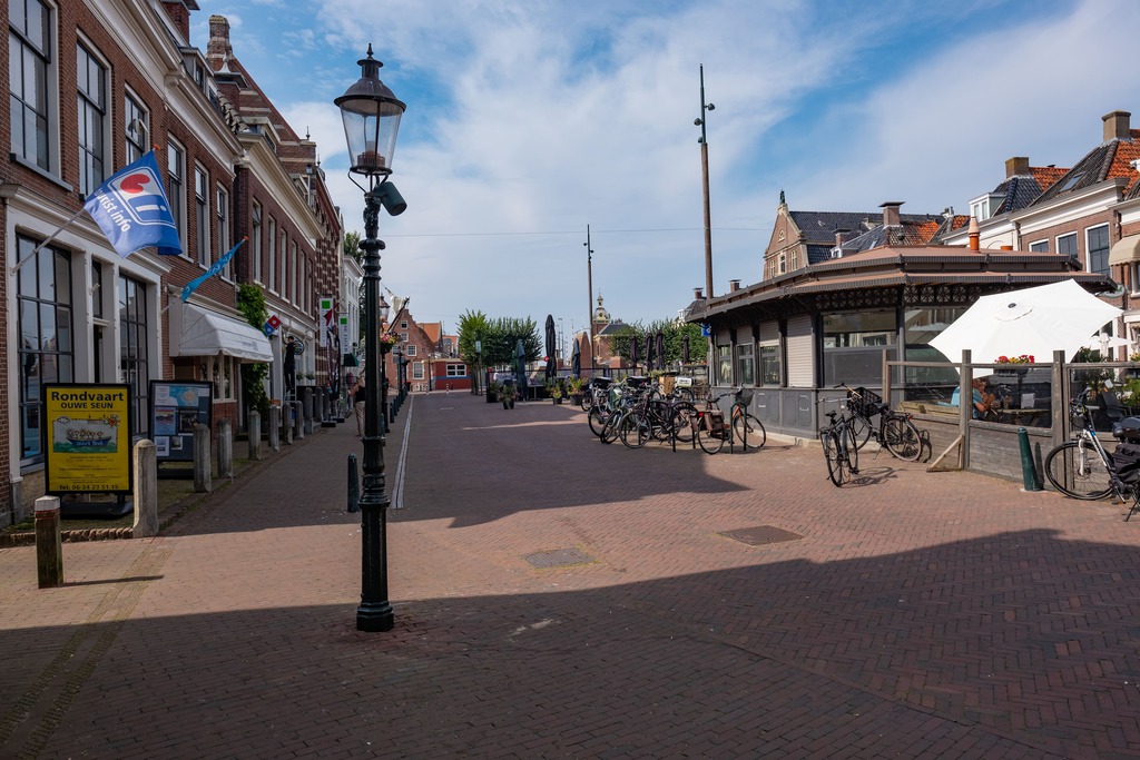 Grote-Bredeplaats-Harlingen-min-1024x683.jpg